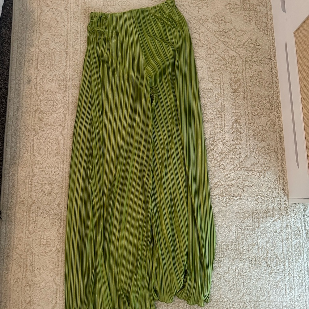 Green flowy pants